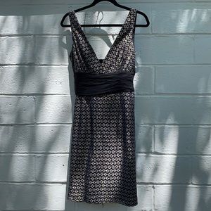 Maggy London| Classic black and silver dress | size M |